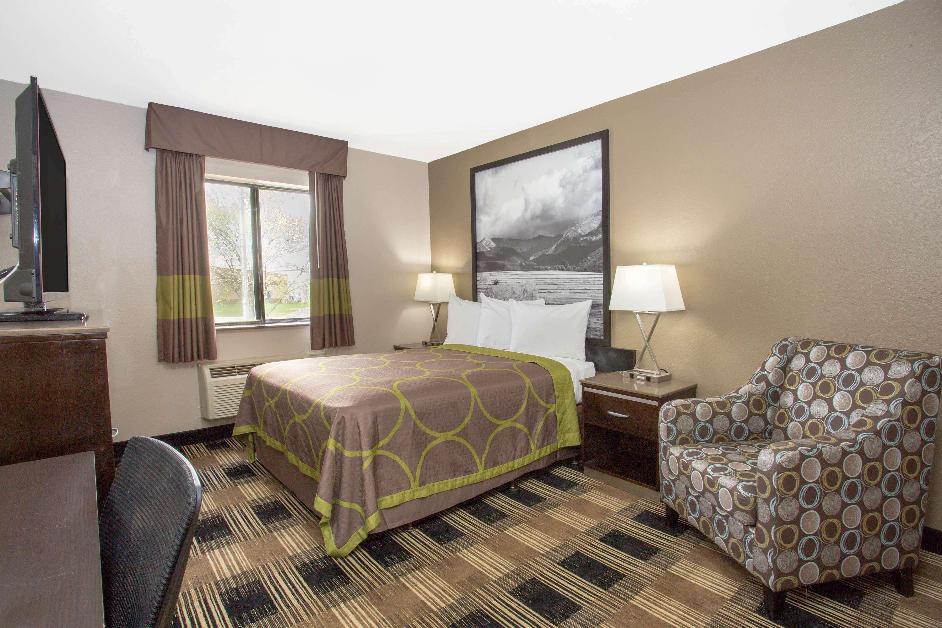Hotel Super 8 By Wyndham Billings Extérieur photo