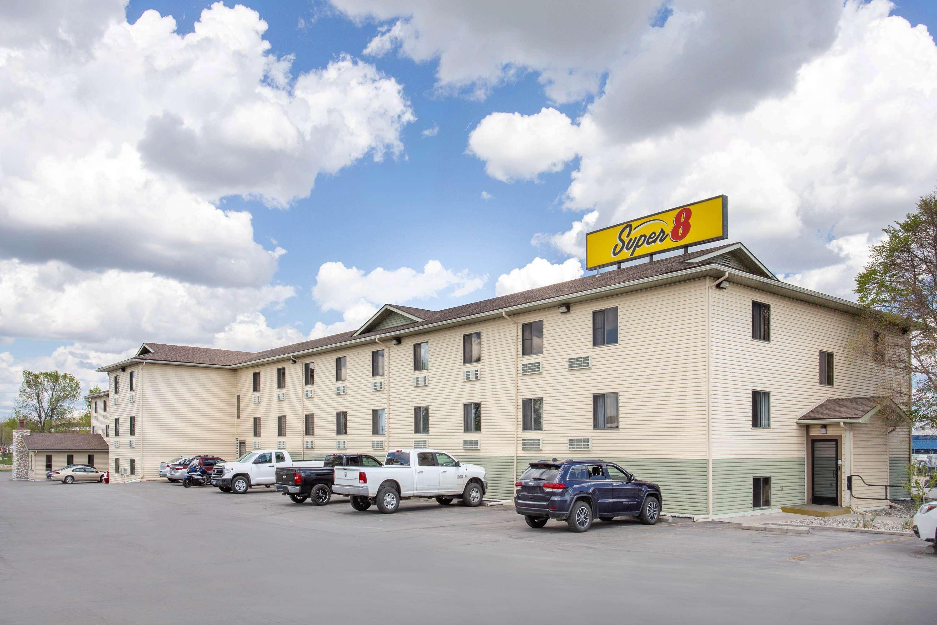 Hotel Super 8 By Wyndham Billings Extérieur photo