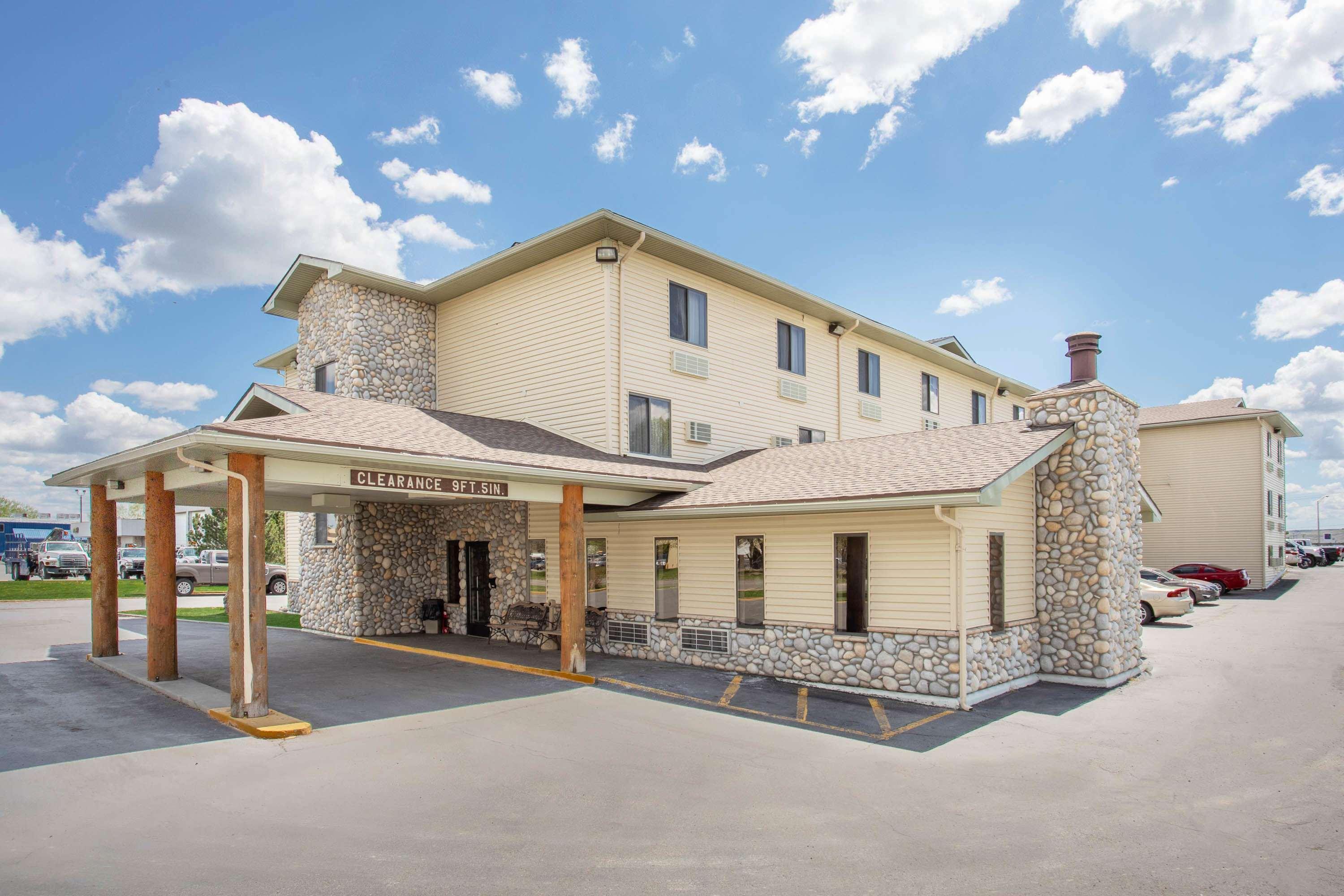 Hotel Super 8 By Wyndham Billings Extérieur photo